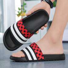 Sandalias clásicas para hombre, chanclas de talla grande para interior/exterior, parte superior con decoración metálica, pantuflas deportivas antideslizantes, sandalias de playa cómodas y ligeras con punta redonda para el verano - 5002 Negro - Ver 7