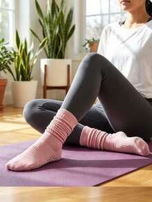 Non-Slip Yoga Socks, Suitable For Pilates, Yoga, Ballet, Sports And Home Use, Ideal Gift For Valentine's Day, Christmas, Soft And Comfortable Grip Socks, Suitable For All Seasons, Autumn/Winter Pilates Socks - Multicolor - View 5