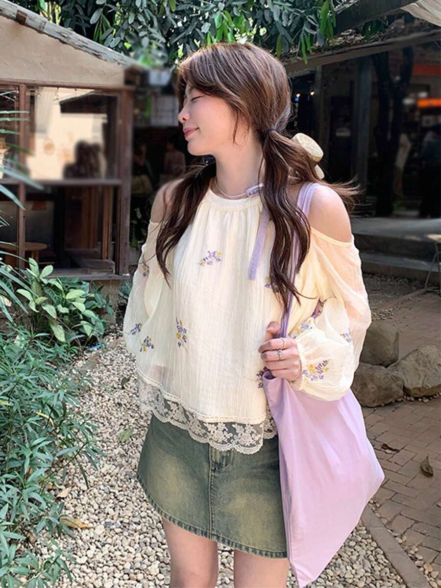 法式風夏日甜美紫藤花刺繡掛脖露肩女款上衣 - 杏色 - 查看 1