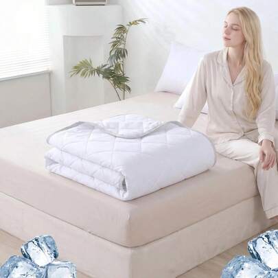 1pc Ultra Soft Cooling Blanket - Lightweight All-Season Bedding, With Fashionable Plaid Pattern, 100% Polyester, Machine Washable, Suitable For Single/Double Bed, Hotel, Camping And Home Decor, Hotel-Grade Luxury Bedding | Modern Stitched Design | Embossing Technology
