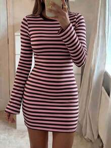 Abito mini aderente a righe autunnali con maniche a campana, collo rotondo, vita stretta, sexy e corto, elegante per donna - Strisce rosa - Visualizzare 11