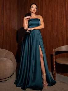 Elegant Strapless Long Party Dress With Built-In Bra Cups And A Full Skirt. - 翠綠色 - 查看 1