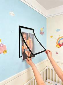 1pc Minimalist Magnetic Self-Adhesive Photo Frame, No Screws Needed, Cute House Design, Creative Children's Bedroom Decor, Father's Day Gift, Baby Gift - Multicolor - View 6
