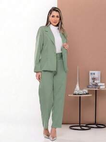 Women's Green Blazer And Pants Set With Lapels, Long Sleeves, Pockets, And Belt Detail, Perfect For The Office In Autumn Or For An Elegant Casual Look. - 淺綠色 - 查看 7