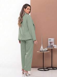 Women's Green Blazer And Pants Set With Lapels, Long Sleeves, Pockets, And Belt Detail, Perfect For The Office In Autumn Or For An Elegant Casual Look. - 淺綠色 - 查看 2