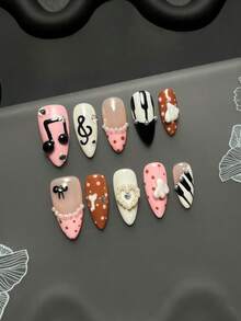 10 Peças de Unhas Postiças Feitas à Mão, Y2K, Unhas de Verão, Unhas Rosas, Unhas de Teclas de Piano com Bolinhas Rosas e Marrons, com Notas Musicais, Laços, Corações de Pérola e Decorações em Relevo de Asas, Unhas em Formato de Amêndoa, Reutilizáveis, Adequadas para Uso Diário/Feriados - Multicolorido - Visão 1