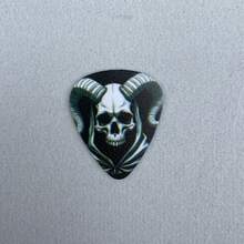 12入尖叫骷髏吉他撥片組－3種尺寸（0.46mm、0.96mm、0.71mm），適用於電吉他、貝斯吉他與民謠吉他，耐用ABS材質，黑色，適合音樂人的週年與生日禮物 - 彩色 - 查看 7