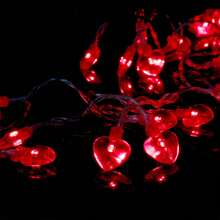 Valentine's Day Heart-Shaped String Lights, Romantic Red Heart Hanging Decor For Proposal Atmosphere, Wedding Tabletop Decoration LED - Warm white light - View 10