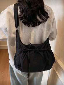 Black Anti-Wrinkle Nylon Shoulder Bag, Drawstring Pleated Pocket, Adjustable Wide Strap, Soft Large Capacity Casual Shoulder Bag, Ideal Choice For Minimalist Street Girls, Perfect For Daily Outings, Coffee Dates, Weekend Shopping And City Walks. - Black - View 3