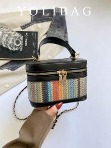 Bolso pequeño cuadrado con patrón tejido de colores contrastantes para mujer, nuevo 2026, estilo vintage, caja de maquillaje de mano, mini bolso bandolera con cadena - Negro - Ver 2