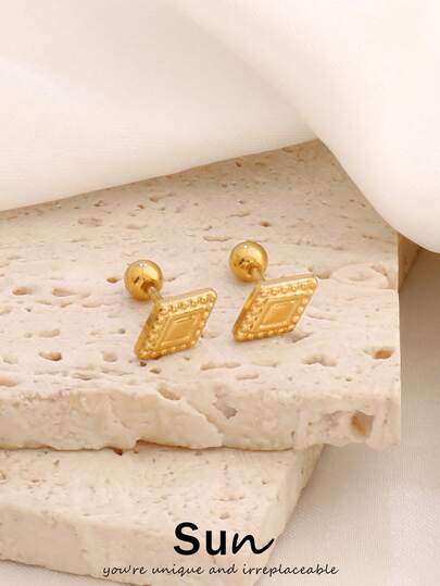 1pc Stainless Steel Rhombus Stud Earring For Women Fashion 18K Gold Plated Stud Earrings Jewelry Suitable For Everyday Wear