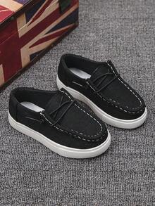 1 Par de Sapatos Náuticos Slip-On Unissex para Crianças, Uso Campus em Todas as Estações, Cor Sólida, Lona Respirável, Cadarço Elástico Sem Amarração, Sola Macia Antiderrapante, Tênis Esportivo Casual Leve e Plano para Escola - Preto - Visão 1