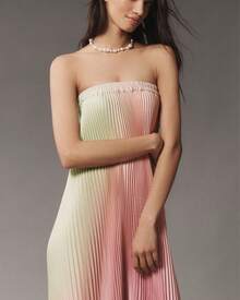 European And American Women's Gradient Color Strapless Dress, Fashionable Pleated Gown, Sleeveless, Breathable And Comfortable - Color - View 3