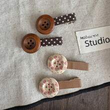 2pcs Korean Style Milk Tea Floral Button Hair Clips, Ins Mori Style Fresh Ditsy Floral Button Side Bangs Clips, Gentle Girl DIY Handmade Versatile Loose Hair Fixing Atmosphere Hair Accessories, Mori Style Photography, Campus Daily Commute - Multicolor - View 1