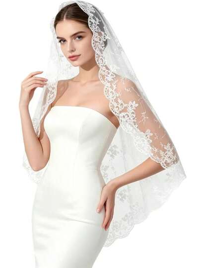 Bridal Wedding Veil Ivory Color Headpiece Single Layer Short Length Embroidered Lace Trim With Metal Hair Comb Church Veil