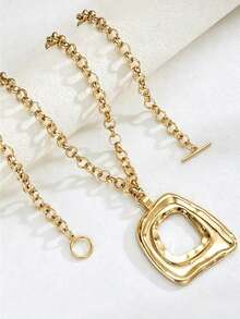 1pc Women's Fashion Pendant Necklace - Punk Style Versatile Exaggerated Asymmetrical Geometric Hollow Square Necklace, Suitable For Women's Daily Wear, Vacation, Dating, Party Occasions, Can Be Used As Wedding, Holiday, Daily Banquet, Birthday, Travel Gift. Can Be Given To Mother, Girlfriend, Friend, Daughter And Loved Ones. - Gold - View 2