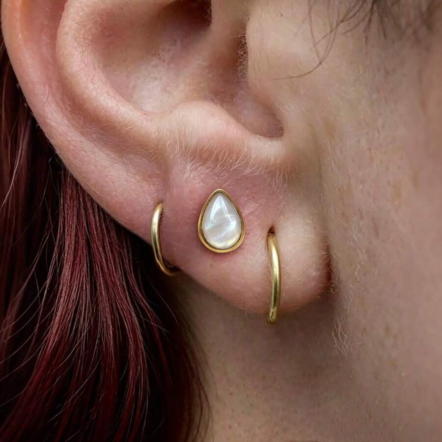1 buah Anting Tindik Bibir/Hidung Bentuk Tetesan Air Mata dari Baja Titanium ASTM F136 dengan Bagian Belakang Datar, Cocok untuk Tindik Medusa/Tulang Rawan/Conch/Helix - Tanpa ulir - View 1
