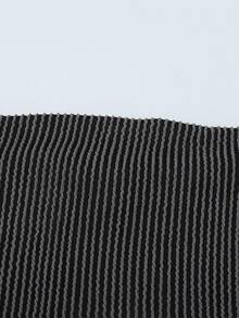 Women's Summer Elegant Strapless Top & Fitted Casual Shorts Knit Slightly Elastic Set For Party And Gym - Dark Grey - View 5