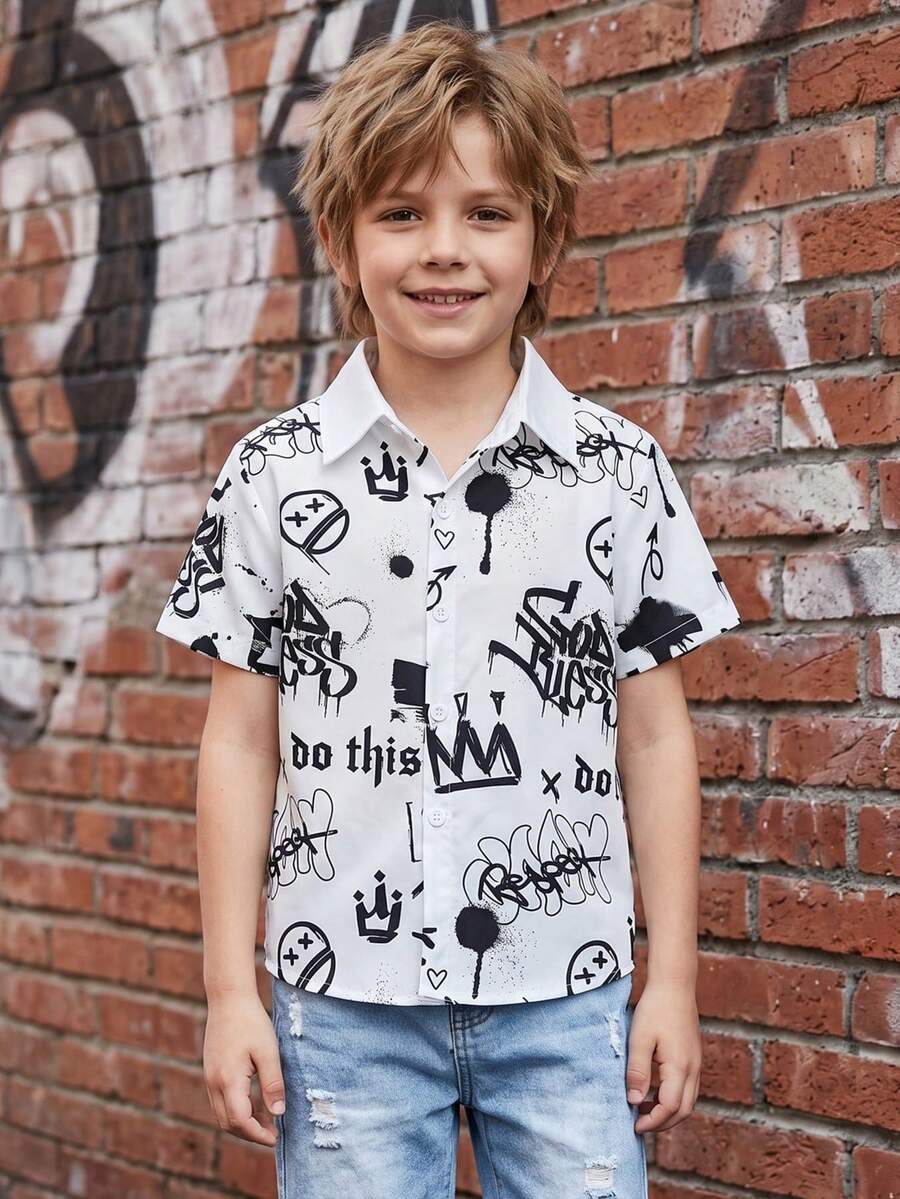 1pc Young Boy Black & White Splatter Short Sleeve Polo Collar Graffiti Crown & Letter Print T-Shirt, Cool Boys Shirt, Summer Kids Casual Polo Shirt, Suitable For Local Children's July 4th Shirt, 5 Years Old Boys Clothing, Clothing, Kindergarten Shirt - White - View 1
