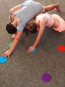 18pcs Carpet Floor Dot Markers, 4 Inch, Classroom Seating Carpet Dots, Fixed Dot Markers, Multi-Color Round Markers, Suitable For Games And Teachers (6 Colors) Back To School - Colorful Carpet - View 2