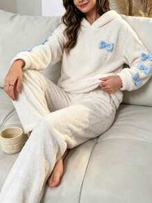 Autumn/Winter Coral Fleece 3D Bow Hooded Cute Ears Sweet Princess Style Long Sleeve Long Pants Pajama Set - White - View 2