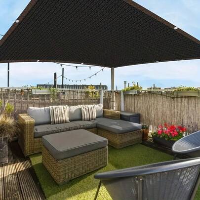 Outdoor Sun Shade Net, Sun Shade For Outdoor Terraces. High-Density Polyethylene Sun Shade Net With Copper Buckles, 90% Shading Rate, UV-Resistant. Suitable For Lawns, Outdoor Activity Areas, Pavilions, Terraces And Garden Canopies.