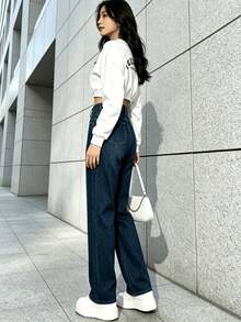 Women's Ripped Straight Jeans - Dark Blue - View 5