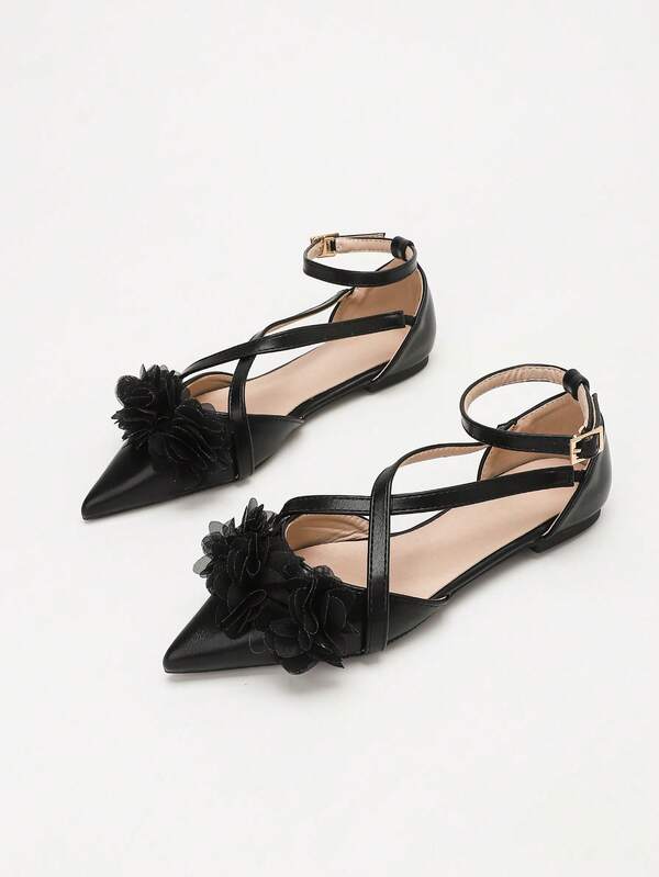 Summer New Fashion Women's Pointed Toe Low Vamp Black Minimalist Hollow Out Casual Comfortable Mary Jane Flat Shoes With Back Strap And Silk Flower Sandals
