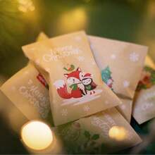 48 pezzi Etichette regalo di Natale, Etichette regalo di Natale, Decorazioni per biglietti regalo di Natale, Adesivi regalo di Natale autoadesivi, Regali di Natale per donne, uomini, mamma - Visualizzare 2