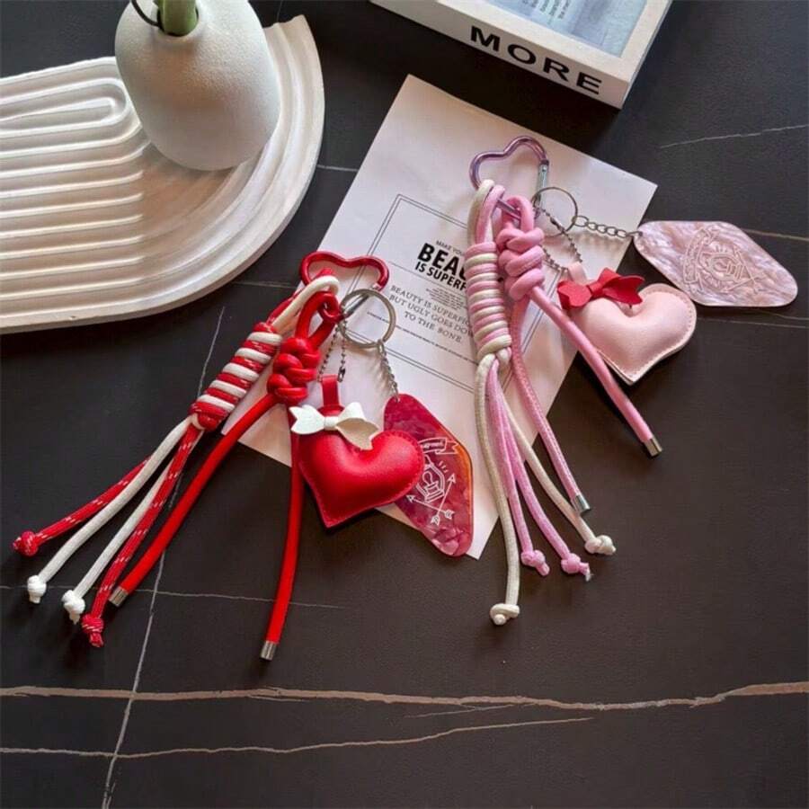1pc Cute Y2K Style Tassel Heart Women's Keychain, Fashionable Bag Decoration Accessory Keyring - Multicolor - View 1