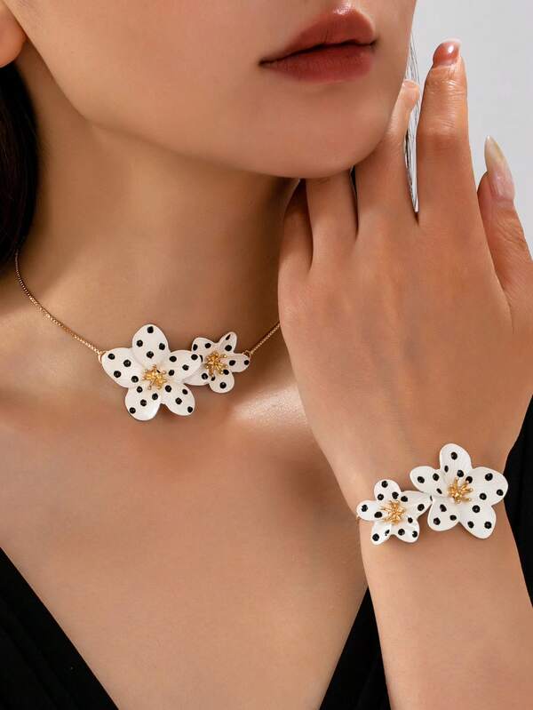 2pcs Polka Dot Floral Jewelry Set, Black And White Polka Dot Double Flower Necklace With Matching Bracelet, Gold Stamen Vintage Exaggerated Style Jewelry Gift Box Set