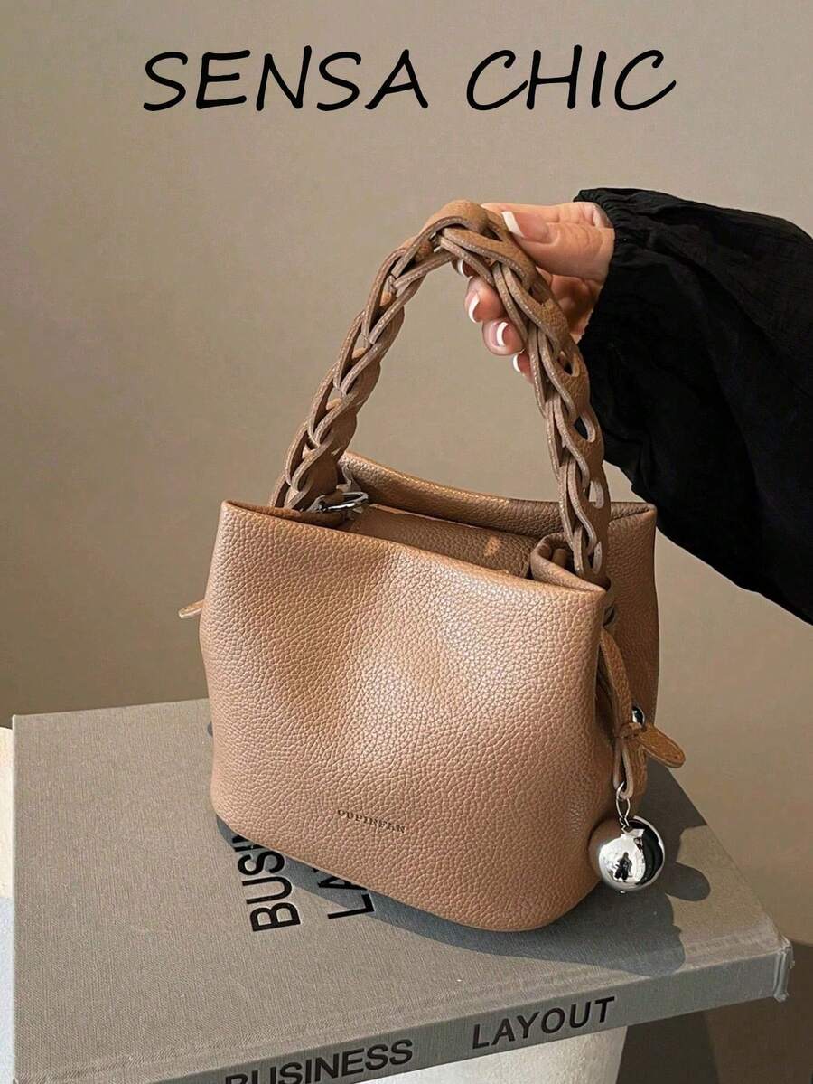 Portable Square Bag Made Of Waterproof PU Material With A Letter Pattern Design, Decorated With A Metal Pendant; A Stylish And Practical Handbag, Suitable For Business And Travel. - Coklat - View 1