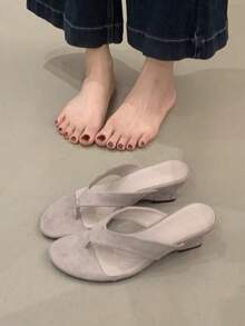 夏季新款楔跟夾腳涼鞋，8cm高跟通勤鞋，百搭女款戶外穿搭 - 灰色 - 查看 3