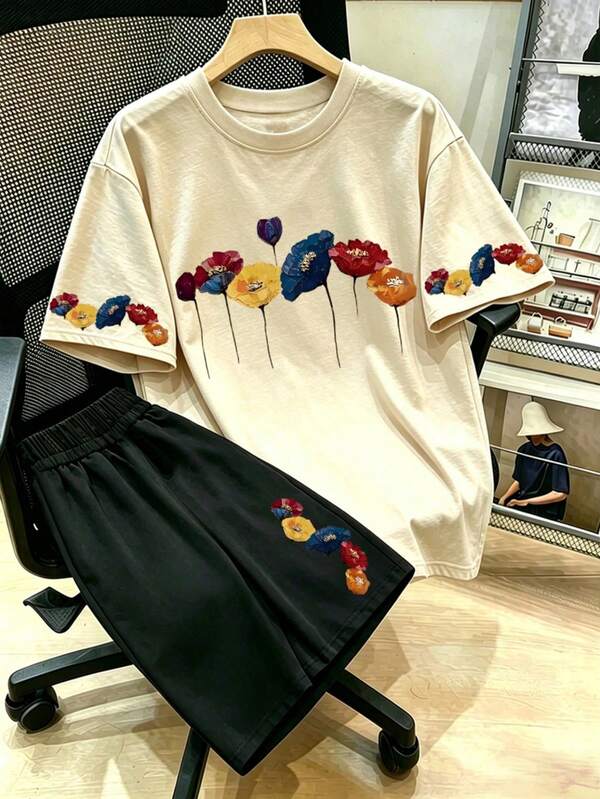 Floral Print T-Shirt And Shorts Set, Plus Size Women's Summer Casual Two Pieces Outfit Elegant