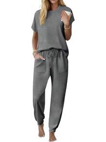 Conjunto de Pijama Capri para Mujer , Ropa de Dormir de Manga Corta, 2 Piezas, Cuello Redondo, Pijama Suave con Bolsillos - Flores marrones, negro - Ver 12
