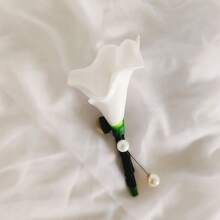 Men's Wedding Boutonniere, Artificial Horseshoe Flower Wedding Groom & Groomsman Boutonniere, Suitable For Wedding Ceremony, Anniversary, Formal Dinner Party - White a - View 11