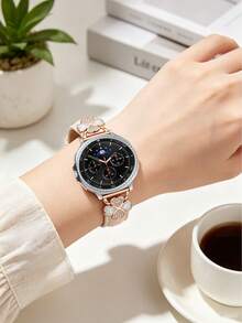 1件星光玫瑰金款適用於 Galaxy Watch 8 40mm/44mm男女通用超纖維錶帶，鑲嵌人造鋯石時尚金屬扣替換錶帶，超薄舒適防汗，適合4.3至6.5英吋手腕周長，優雅時尚，適用商務/約會/婚禮/派對/日常佩戴，送給她的可愛禮物，智慧手錶替換錶帶配件 - 星光+玫 - 查看 6