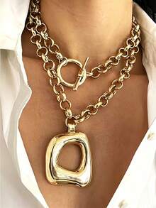 1pc Women's Fashion Pendant Necklace - Punk Style Versatile Exaggerated Asymmetrical Geometric Hollow Square Necklace, Suitable For Women's Daily Wear, Vacation, Dating, Party Occasions, Can Be Used As Wedding, Holiday, Daily Banquet, Birthday, Travel Gift. Can Be Given To Mother, Girlfriend, Friend, Daughter And Loved Ones. - Gold - View 1