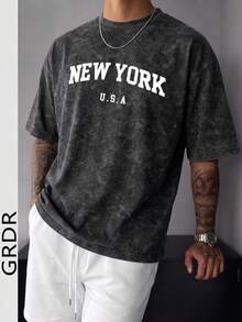 Camiseta de manga corta con cuello redondo y estampado gráfico de Nueva York para hombre GRDR, cómoda y a la moda. - Negro - Ver 1