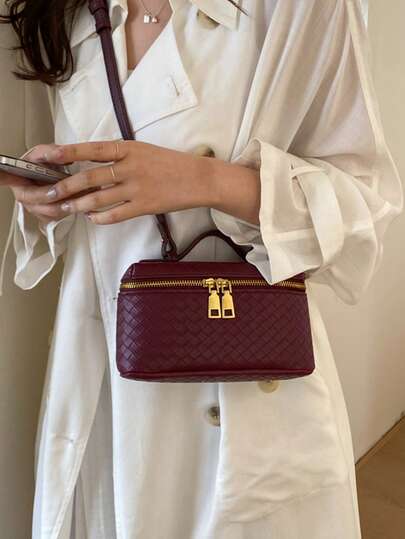 Woven Texture Fashion Box Bag 2026 Spring/Summer New Shoulder Handbag Crossbody Lunch Box Bag, PU Material
