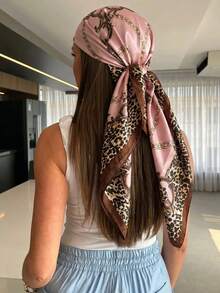 1件女款波希米亞復古豹紋方巾頭巾，適合日常穿著與海灘度假 - 粉色 - 查看 3