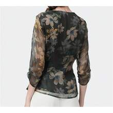 Blusa de gasa floral para mujer, cuello en V, estampada, tallas grandes, blusa delgada con botones - Floral - Ver 3