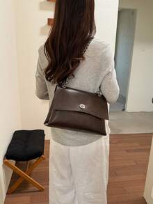 Premium Oil Wax Leather Chain Bag 2026 Spring New Vintage Distressed Texture Metal Lock Shoulder Crossbody Bag - Coffee - View 4