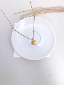 Stainless Steel Waterproof Fade-Resistant Vintage Cute Small Sun Moon Star Pattern Pendant Necklace Suitable For Women's Daily Wear - Gold - View 9