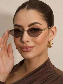 1 Piece Fashion Glasses With Small Retro Polygonal Metal Rhinestone Frame, Street Style Hip Hop - Brown - View 2