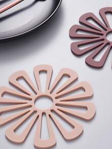Miếng lót bàn tròn bằng silicone chịu nhiệt chống trượt cho bàn bếp, chất liệu nylon cách nhiệt dùng cho món ăn nóng, nồi và cốc, đồ dùng nhà bếp thiết yếu phù hợp cho bộ dao nĩa, dụng cụ nấu ăn và cây cảnh, dành cho nam và nữ - Nhiều màu - Xem 6