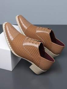 QRLQRL 1 Pair Men's Woven Crocodile Pattern Square Toe Low-Top PU Upper Rubber Sole Comfortable Business Casual Shoes - Khaki - View 3