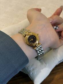 This Gold/Silver Square Bamboo Knot Quartz Watch Is Suitable For Daily Wear And Is Also A Perfect Gift For Birthdays And Christmas. - Silver and Gold - View 6