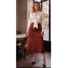 WOMEN'S SUEDE SKIRT WITH ZIPPER AND POCKET, ELEGANT, EVANGELICAL FASHION, NIGHT, PARTY, CHURCH SERVICE, LAUNCH - Tile - View 2