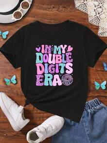 TD61044 Camiseta de Mujer Adolescente con Estampado de Letras Coloridas "In My Two-Digit Era" Camiseta Casual de Verano a la Moda - Negro - Ver 1